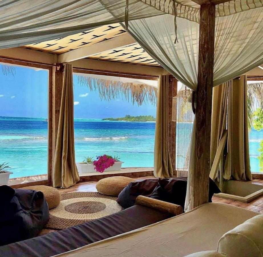 Samura Maldives Guest House Thulusdhoo Exterior photo