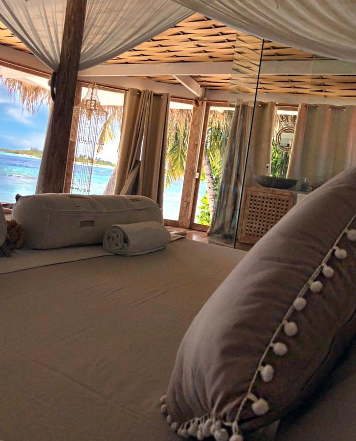 Samura Maldives Guest House Thulusdhoo Exterior photo