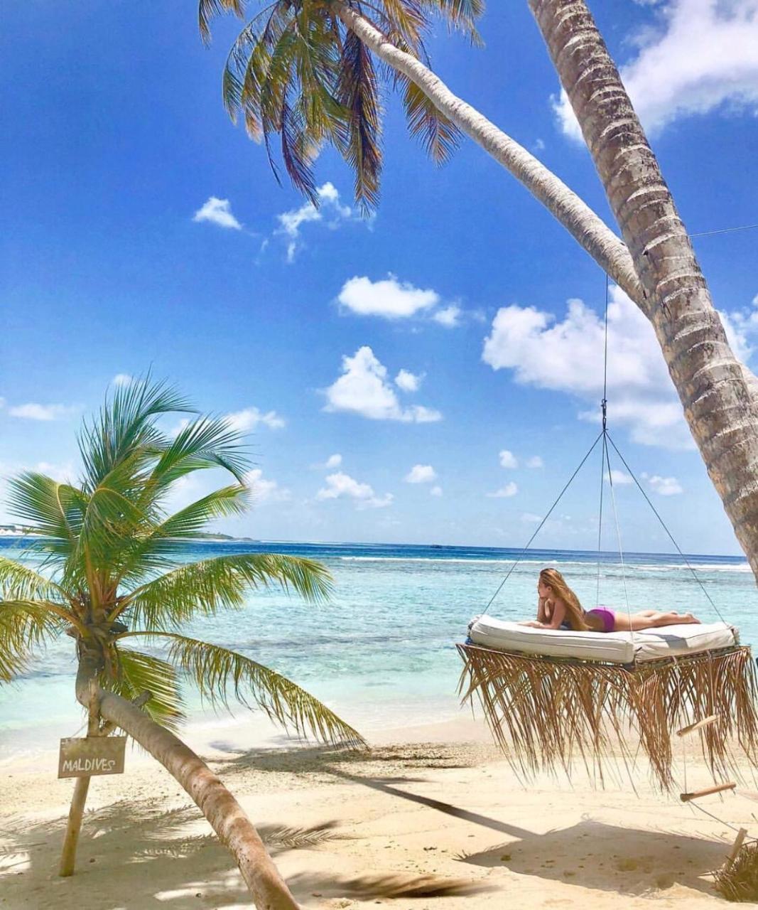 Samura Maldives Guest House Thulusdhoo Exterior photo