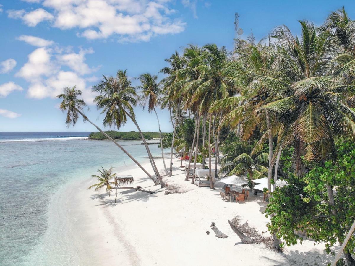 Samura Maldives Guest House Thulusdhoo Exterior photo